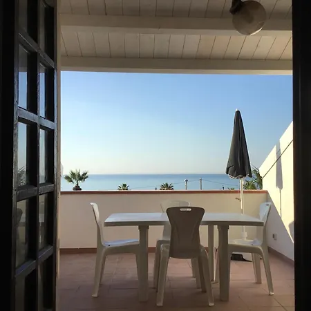 Barocco Azzurro Apartment Casa Benarifi